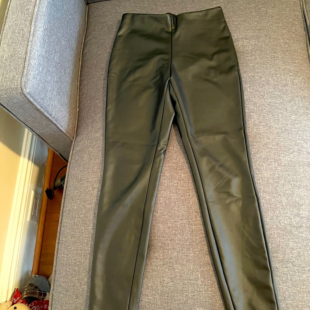 Leather leggings